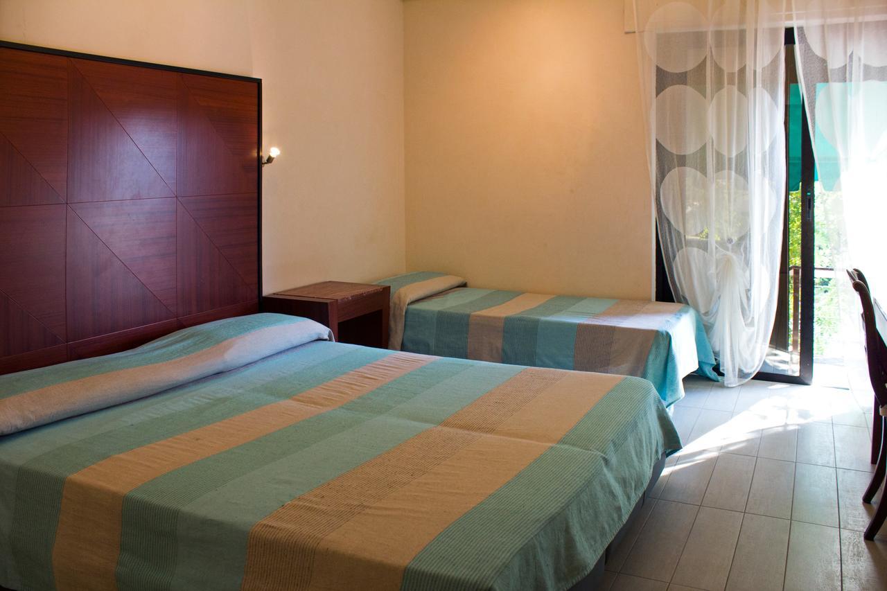 Hotel Anna 2*