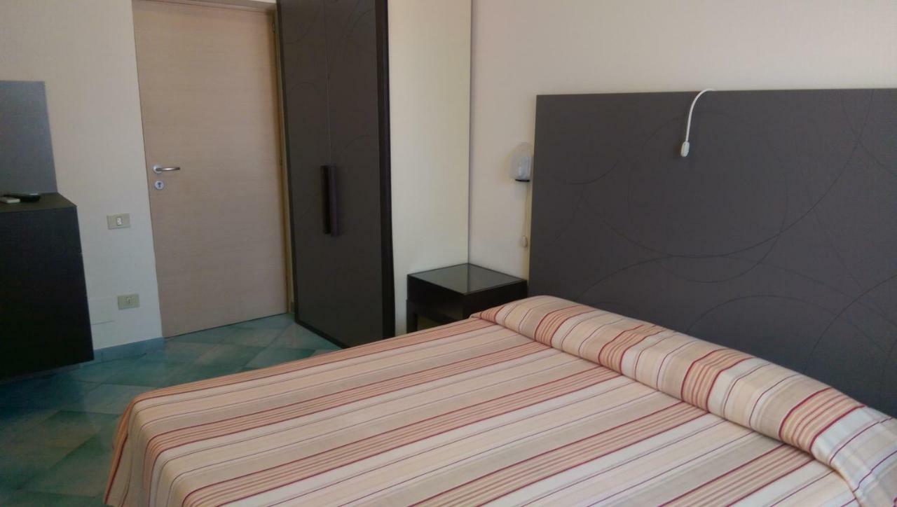 Hotel Anna Anzio